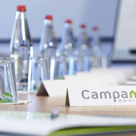 Campanile Lyon Est Aeroport Exupery 생-로랭-드-뮈르