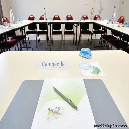 Campanile Lyon Est Aeroport Exupery 3* 생-로랭-드-뮈르