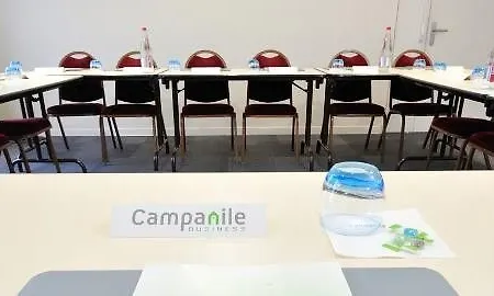 Campanile Lyon Est Aéroport Exupery Hotel 3*